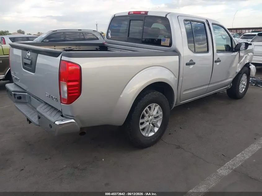 2014 NISSAN FRONTIER SV