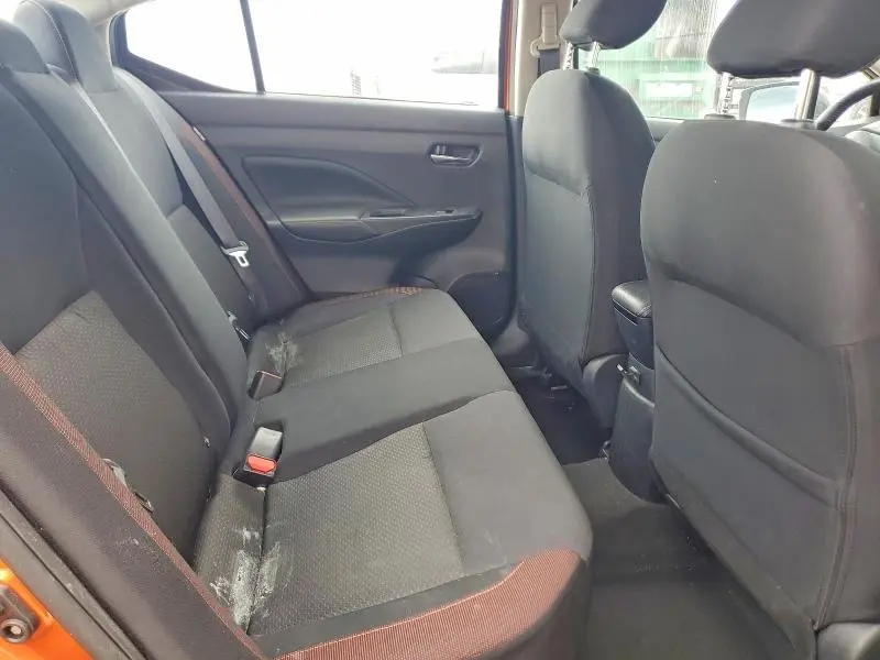 2022 NISSAN VERSA SR  