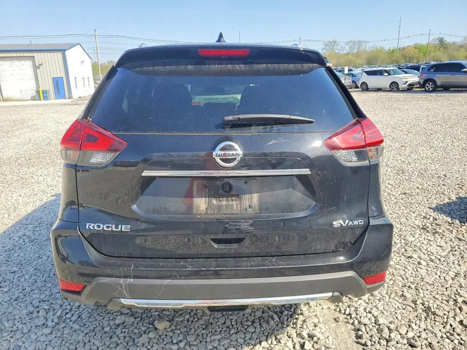 2018 NISSAN ROGUE SV  