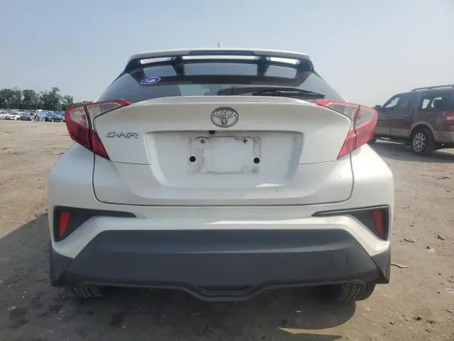 2020 TOYOTA C-HR XLE  