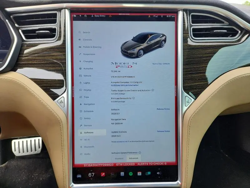 2015 TESLA MODEL S P85D  