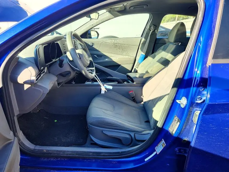 2021 HYUNDAI ELANTRA SEL  