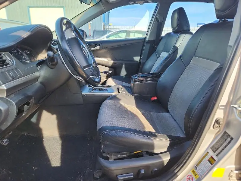 2012 TOYOTA CAMRY SE  