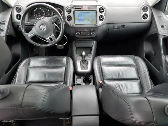 2011 VOLKSWAGEN TIGUAN S