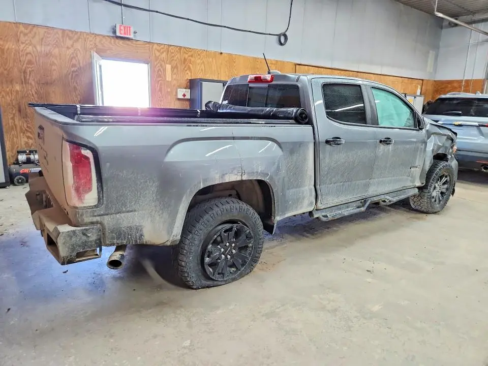 2022 GMC CANYON AT4  