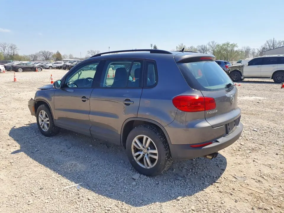 2016 VOLKSWAGEN TIGUAN S  