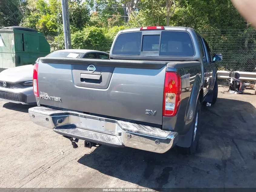 2016 NISSAN FRONTIER SV