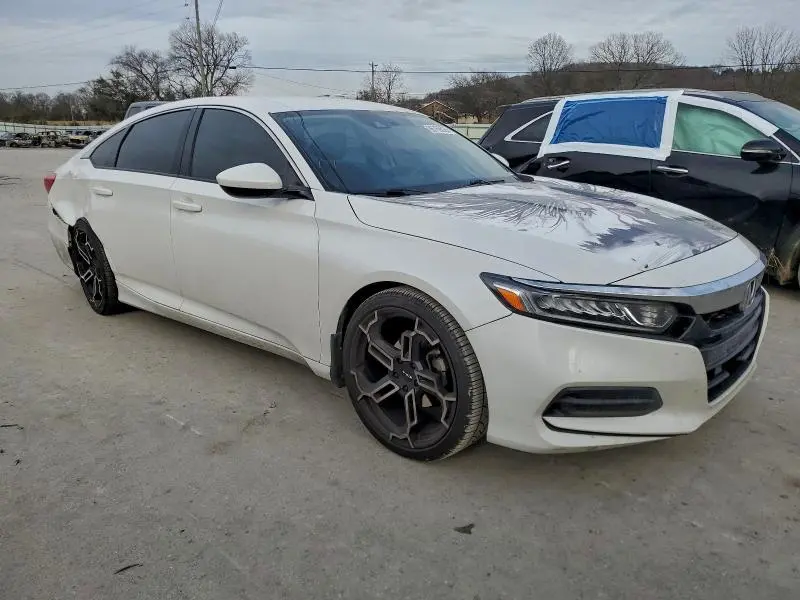 2019 HONDA ACCORD LX  