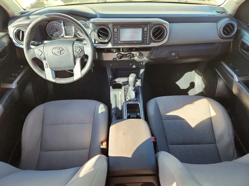 2017 TOYOTA TACOMA SR5 V6  