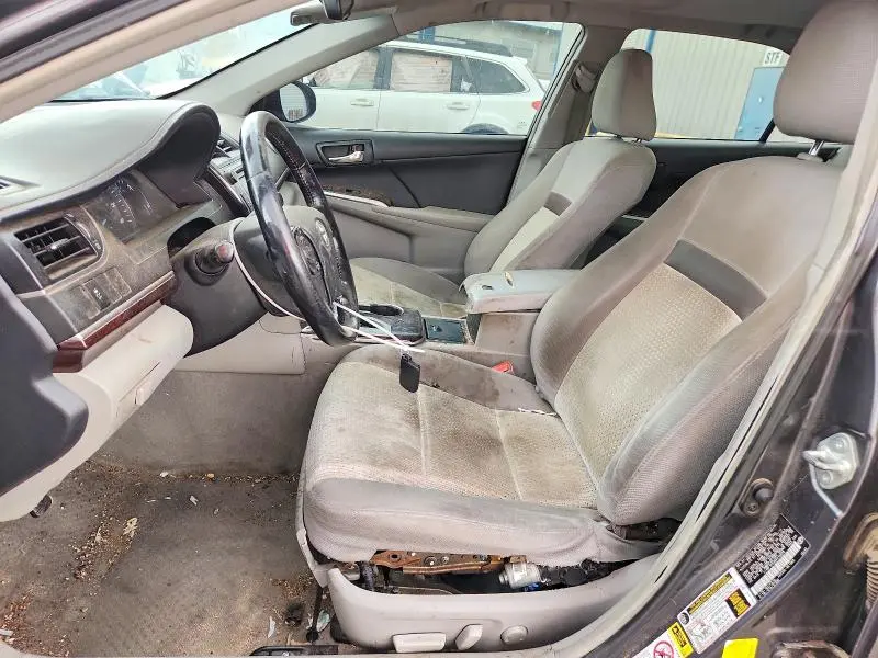 2013 TOYOTA CAMRY XLE  