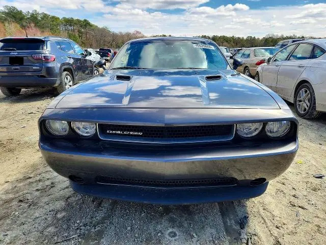 2014 DODGE CHALLENGER SXT  