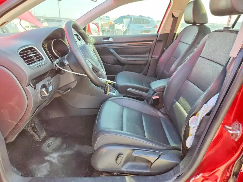 2013 VOLKSWAGEN JETTA TDI  