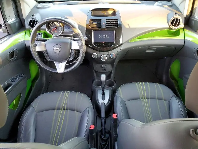 2015 CHEVROLET SPARK 1LT  