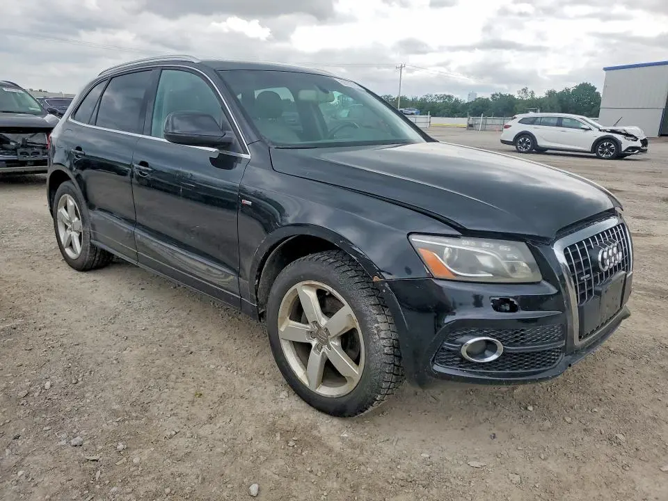 2011 AUDI Q5 PREMIUM PLUS  