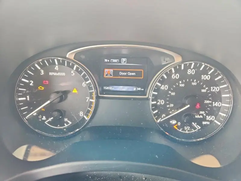 2018 NISSAN PATHFINDER SV  