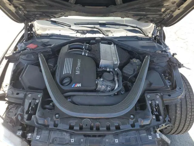 2015 BMW M4   