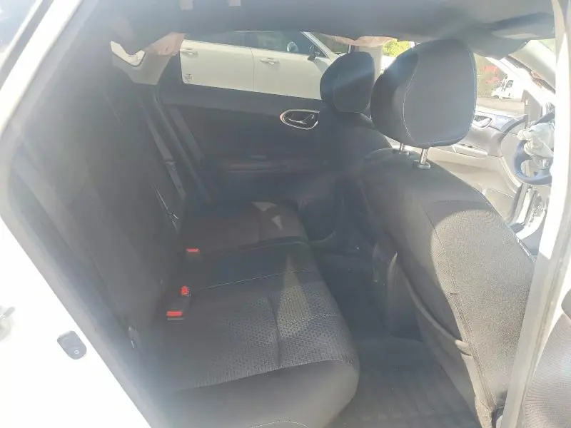 2016 NISSAN SENTRA SR  