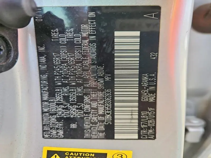 2011 TOYOTA HIGHLANDER BASE  