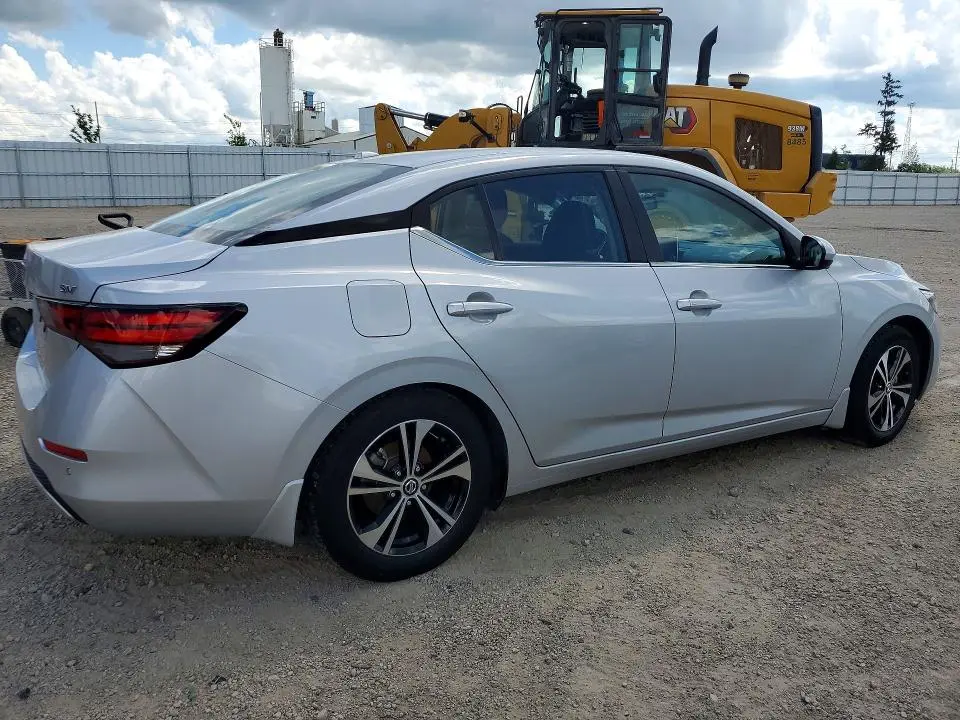 2022 NISSAN SENTRA SV  