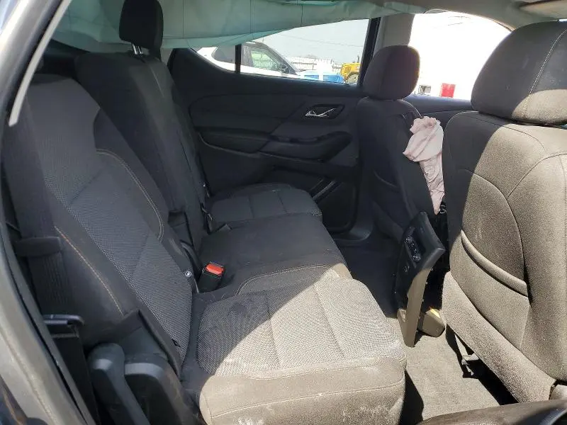 2019 CHEVROLET TRAVERSE LS  