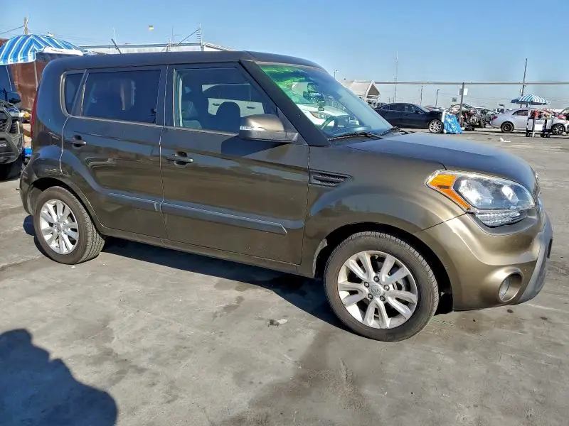 2012 KIA SOUL +  