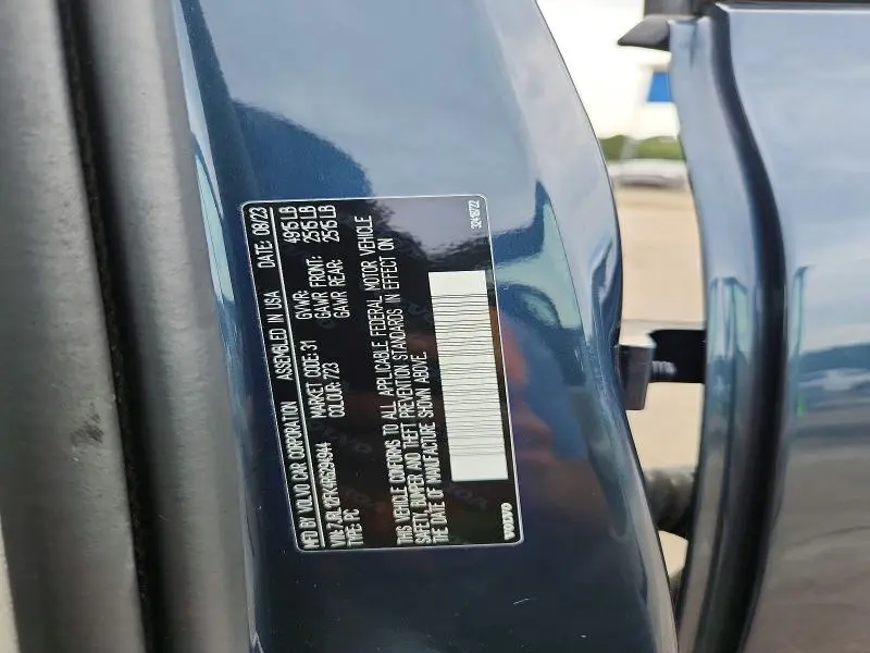 2024 VOLVO S60 CORE  