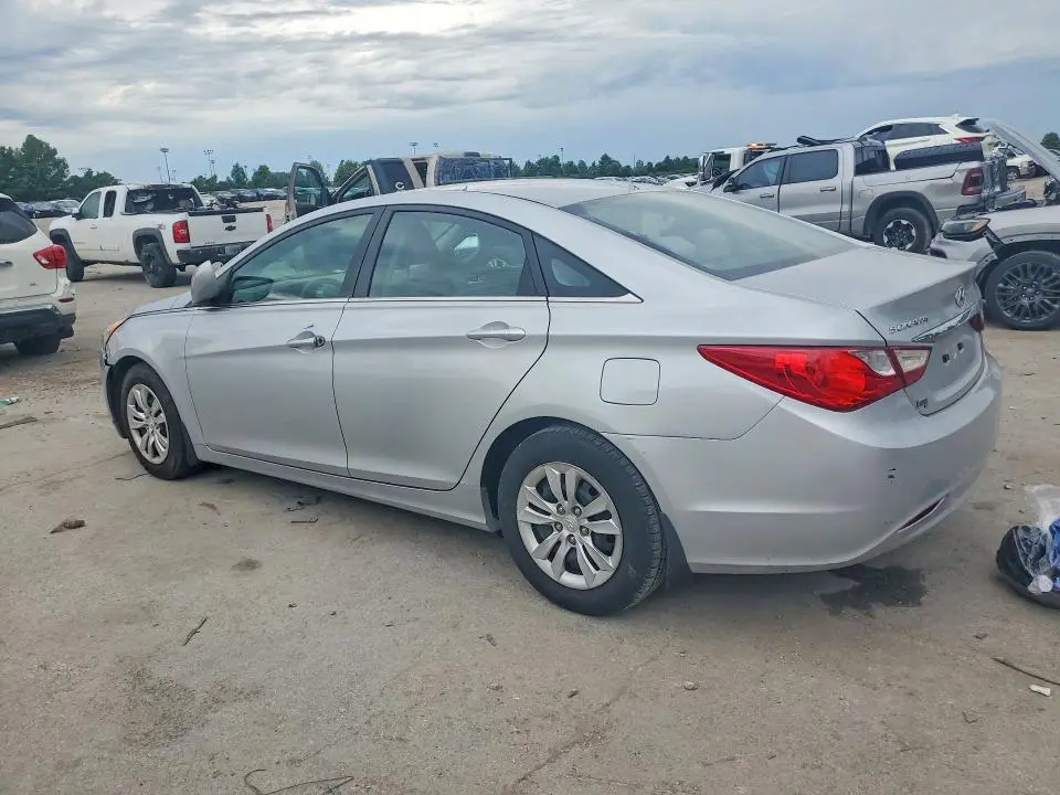 2012 HYUNDAI SONATA GLS  