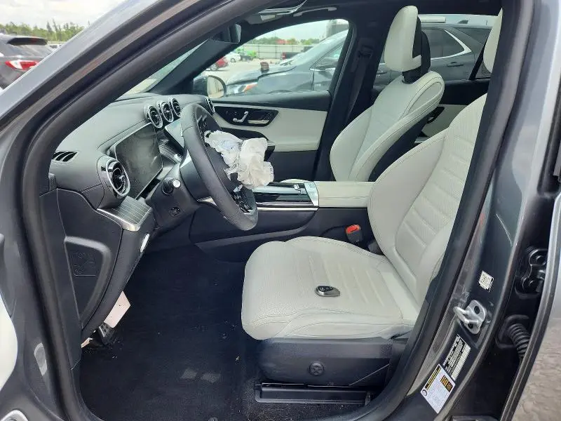 2023 MERCEDES-BENZ GLC 300 4MATIC  