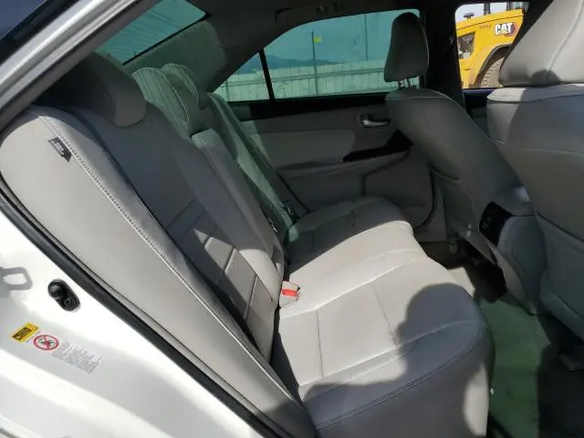 2016 TOYOTA CAMRY XSE  