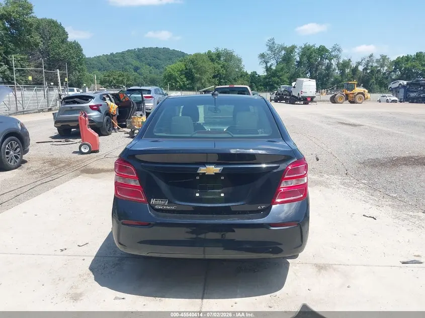 2018 CHEVROLET SONIC LT AUTO