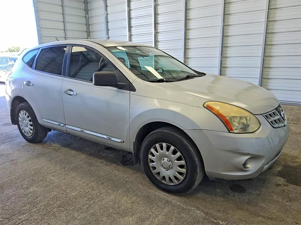 2011 NISSAN ROGUE S  