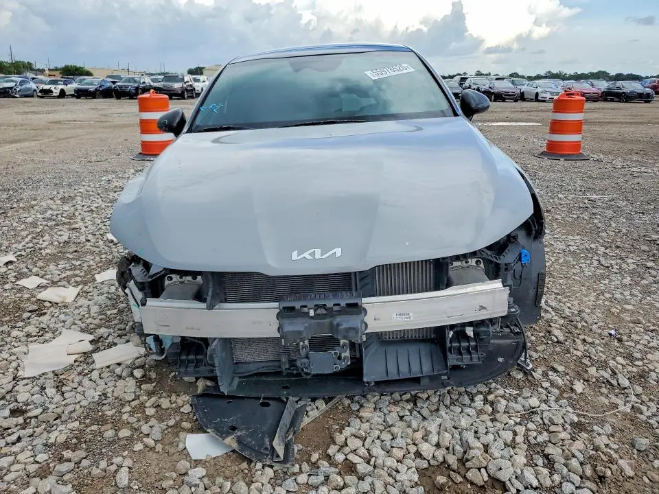 2023 KIA K5 GT  