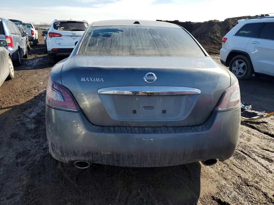 2014 NISSAN MAXIMA S  