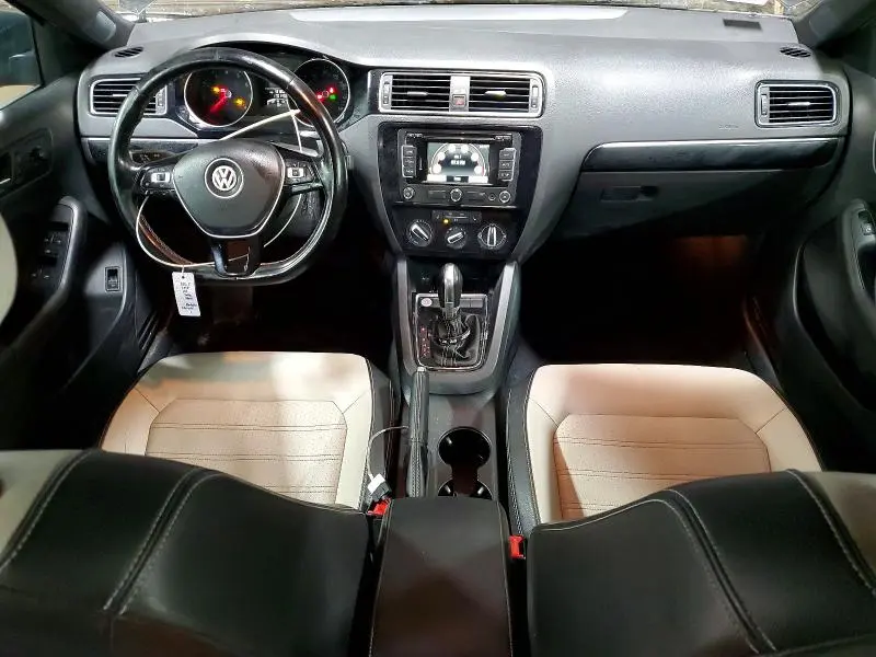 2015 VOLKSWAGEN JETTA SE  