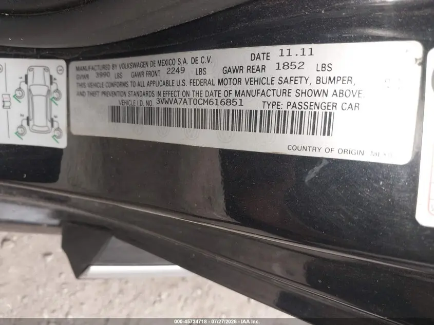 2012 VOLKSWAGEN BEETLE 2.0T TURBO