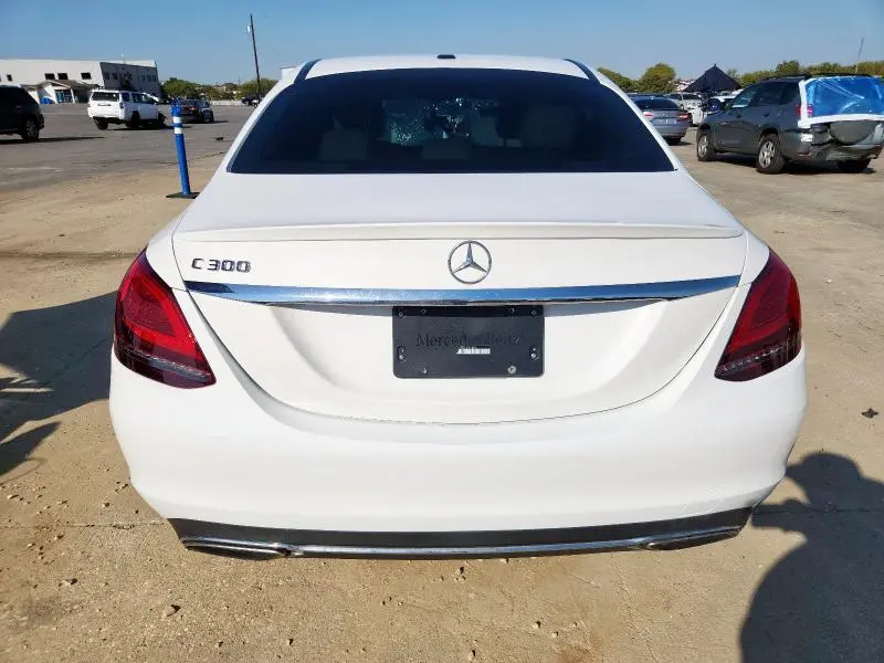 2019 MERCEDES-BENZ C 300  