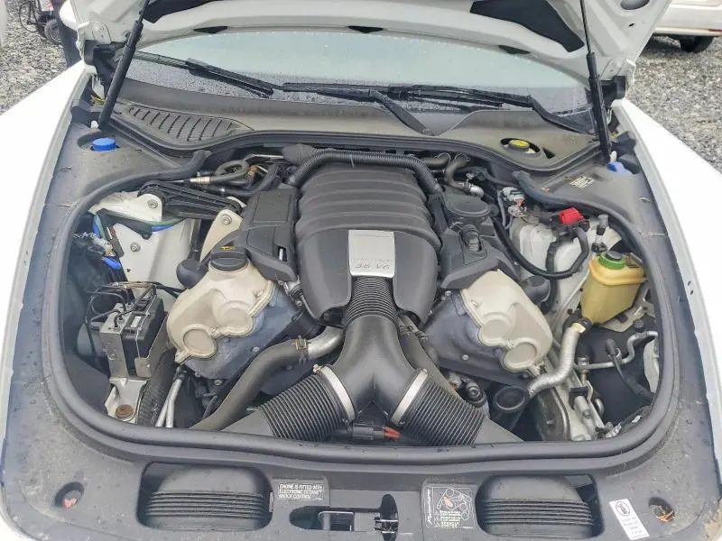 2016 PORSCHE PANAMERA 2  