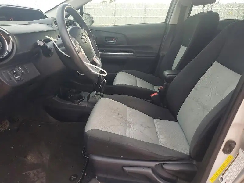 2015 TOYOTA PRIUS C THREE  