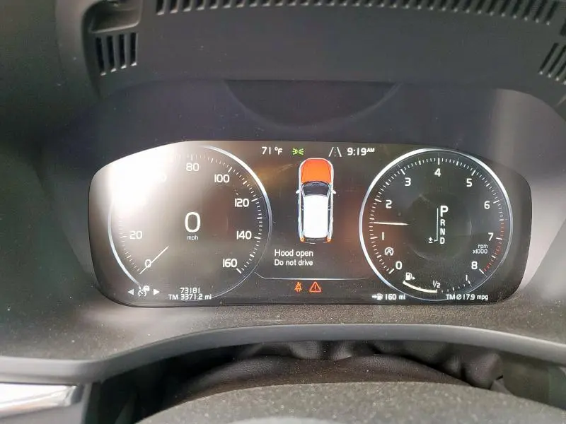 2018 VOLVO XC60 T6  