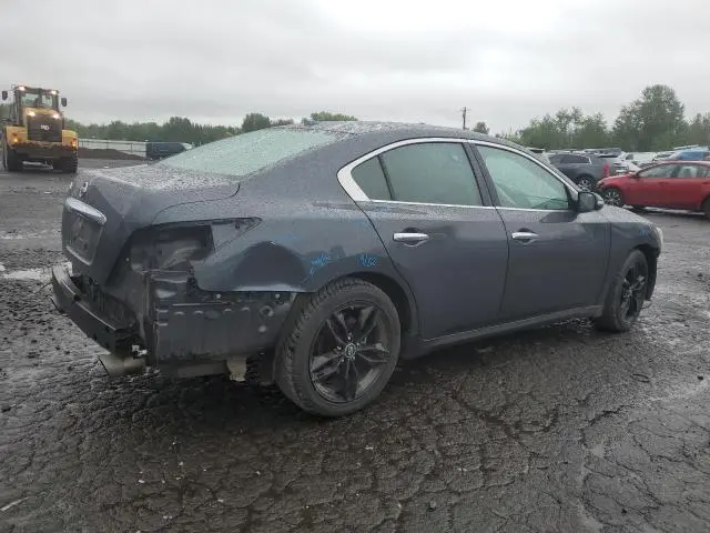 2010 NISSAN MAXIMA S  