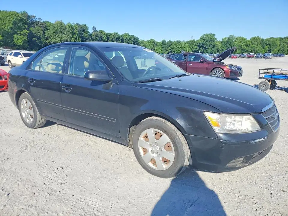 2010 HYUNDAI SONATA GLS  