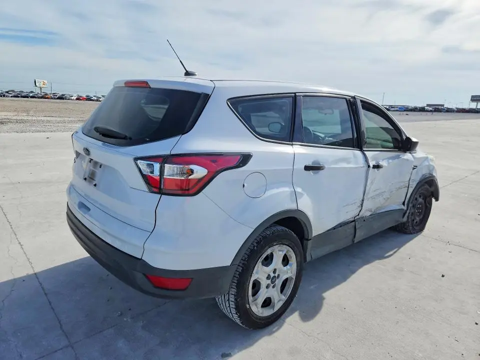 2017 FORD ESCAPE S  