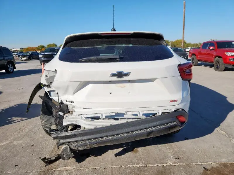 2025 CHEVROLET TRAX 1RS  