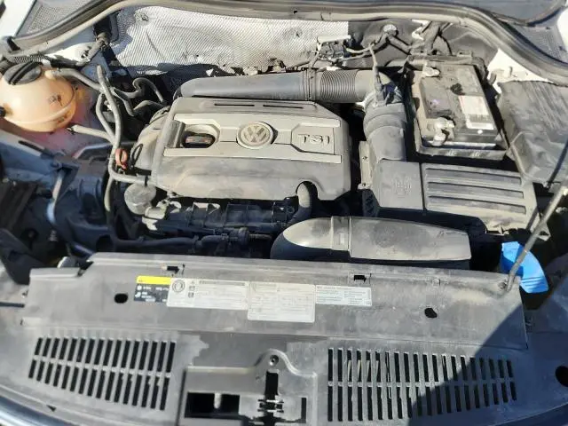 2013 VOLKSWAGEN TIGUAN S  