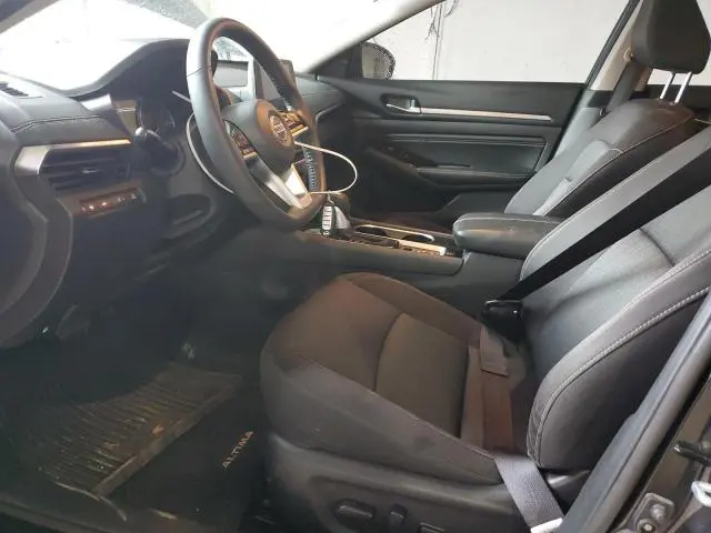 2022 NISSAN ALTIMA SV