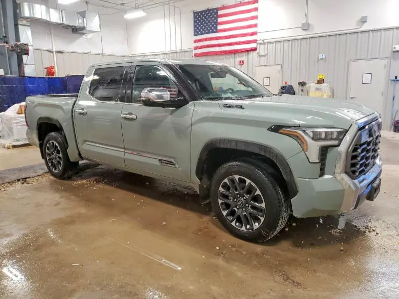 2025 TOYOTA TUNDRA CREWMAX PLATINUM  