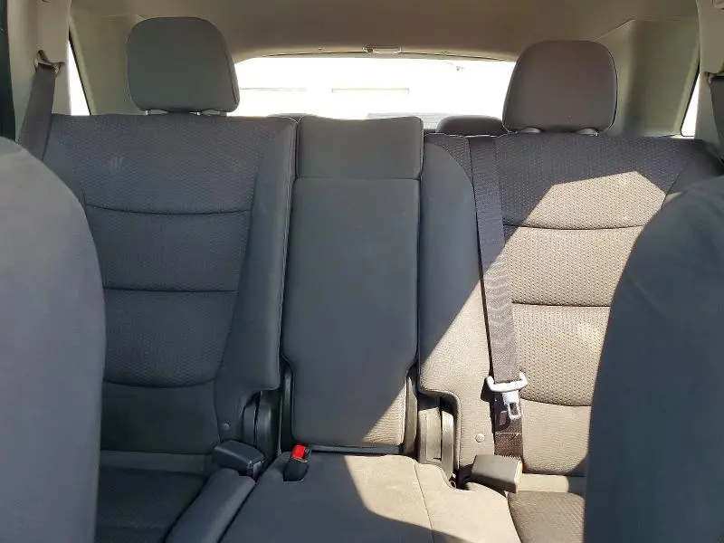 2011 KIA SORENTO LX  