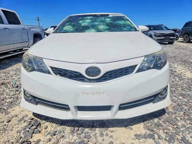 2012 TOYOTA CAMRY SE  