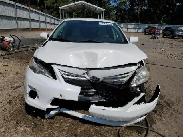 2013 TOYOTA COROLLA BASE  