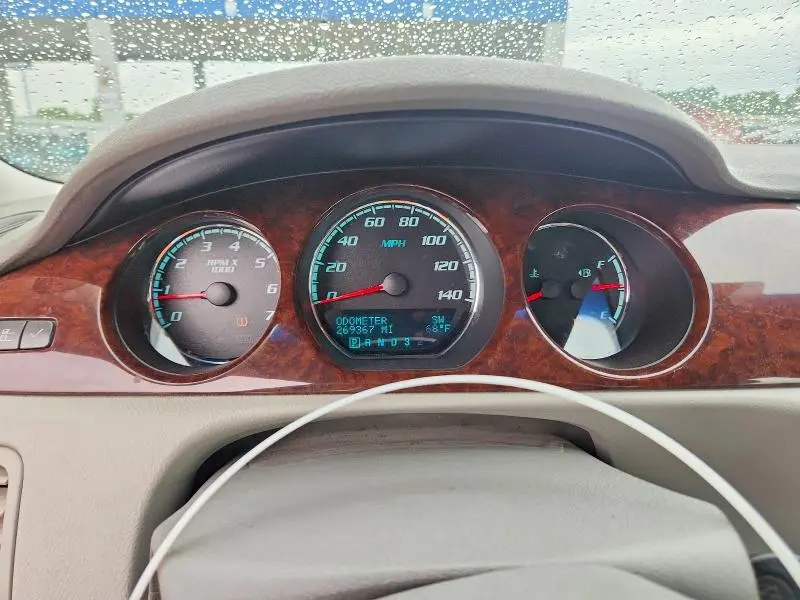 2010 BUICK LUCERNE CXL  